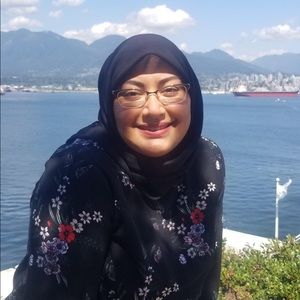 Meet your Posher, Khadijah